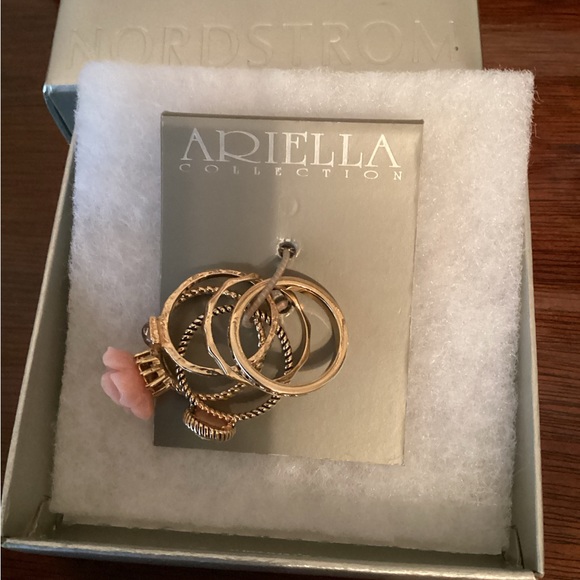 NWT and Box Ariella Collection Five Stackable Rings 14k Gold plated Size 8 - Picture 13 of 14